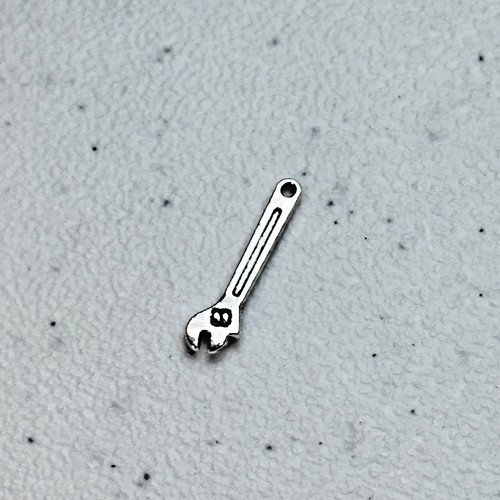 Bracciale tono argento